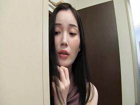 ~僕と彼女の女装レズ日記~ ズボンを汚してしまった僕に女上司が自分のスカートを貸してくれて… ゾクゾクする裏地の感触に思わず勃起してしまい男の娘になってレズられた僕 サンプル動画サムネイル